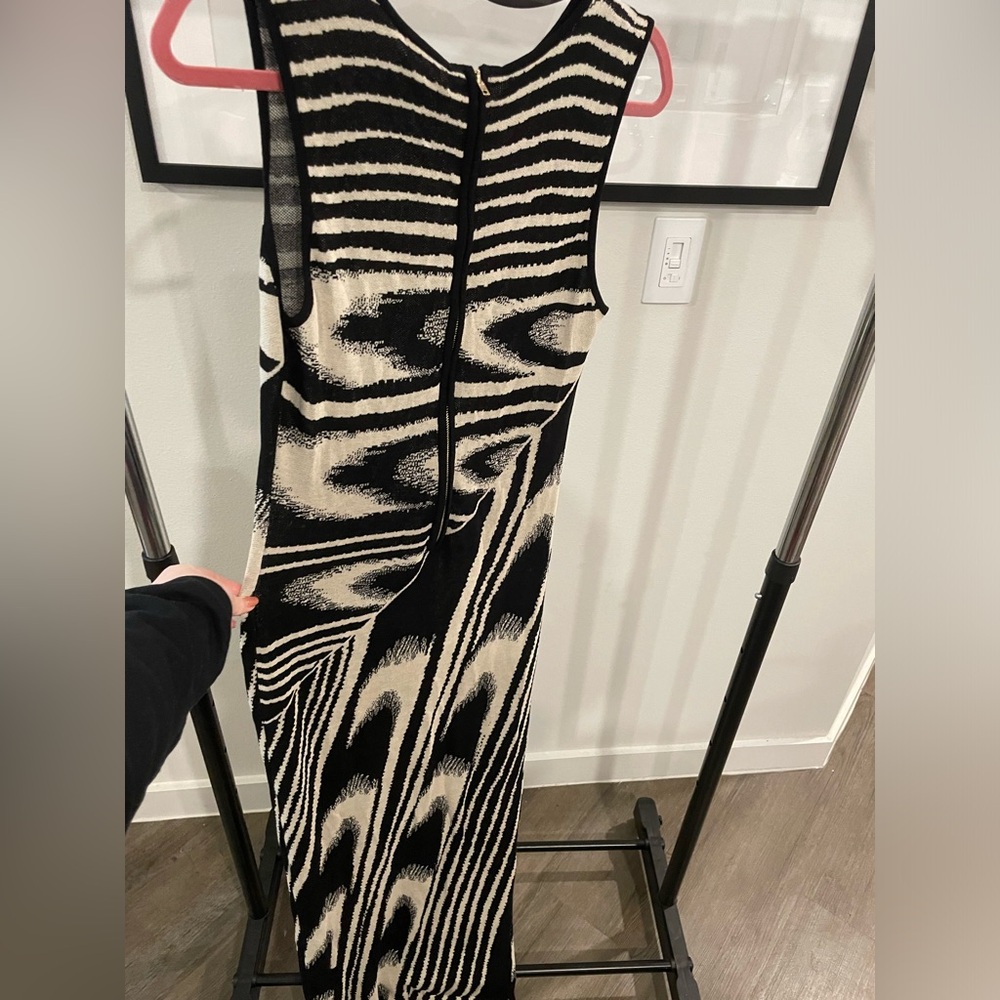 Fashion Nova Black and Cream Maxi Dress - Picture 7 of 9